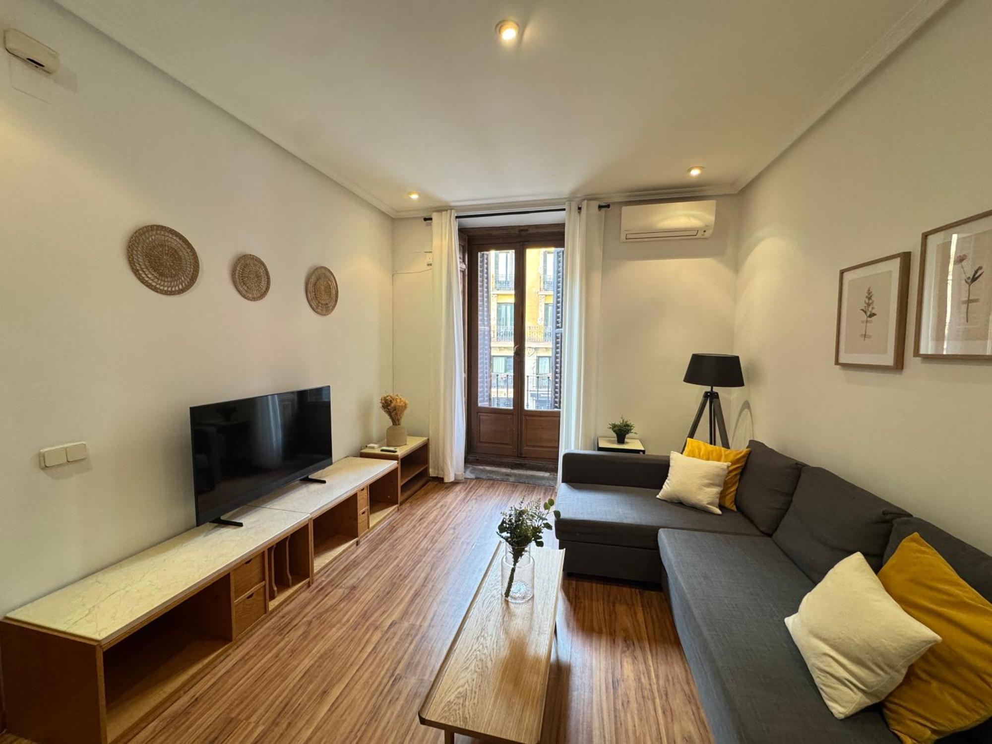 Apartamento A Dos Pasos De La Plaza Mayor มาดริด ภายนอก รูปภาพ